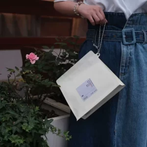 The 2022 Fuding White Tea – White Peony has undergone a graceful aging process, allowing its flavors and aromas to develop into a harmonious and well-balanced infusion. This maturation has enhanced the tea’s complexity, creating a refined balance between the fresh, crisp notes characteristic of young white tea and the deeper, more nuanced flavors that emerge over time. Upon brewing, the tea releases a delicate floral fragrance, accompanied by subtle hints of dried fruit and honey, showcasing the transformation that occurs with proper storage and aging. The initial sip offers a refreshing brightness, while subsequent infusions reveal layers of mellow sweetness and a smooth, lingering aftertaste. This well-aged White Peony exemplifies the beauty of time’s influence on white tea, making it a rewarding experience for both casual drinkers and seasoned tea enthusiasts seeking depth and sophistication in every cup.